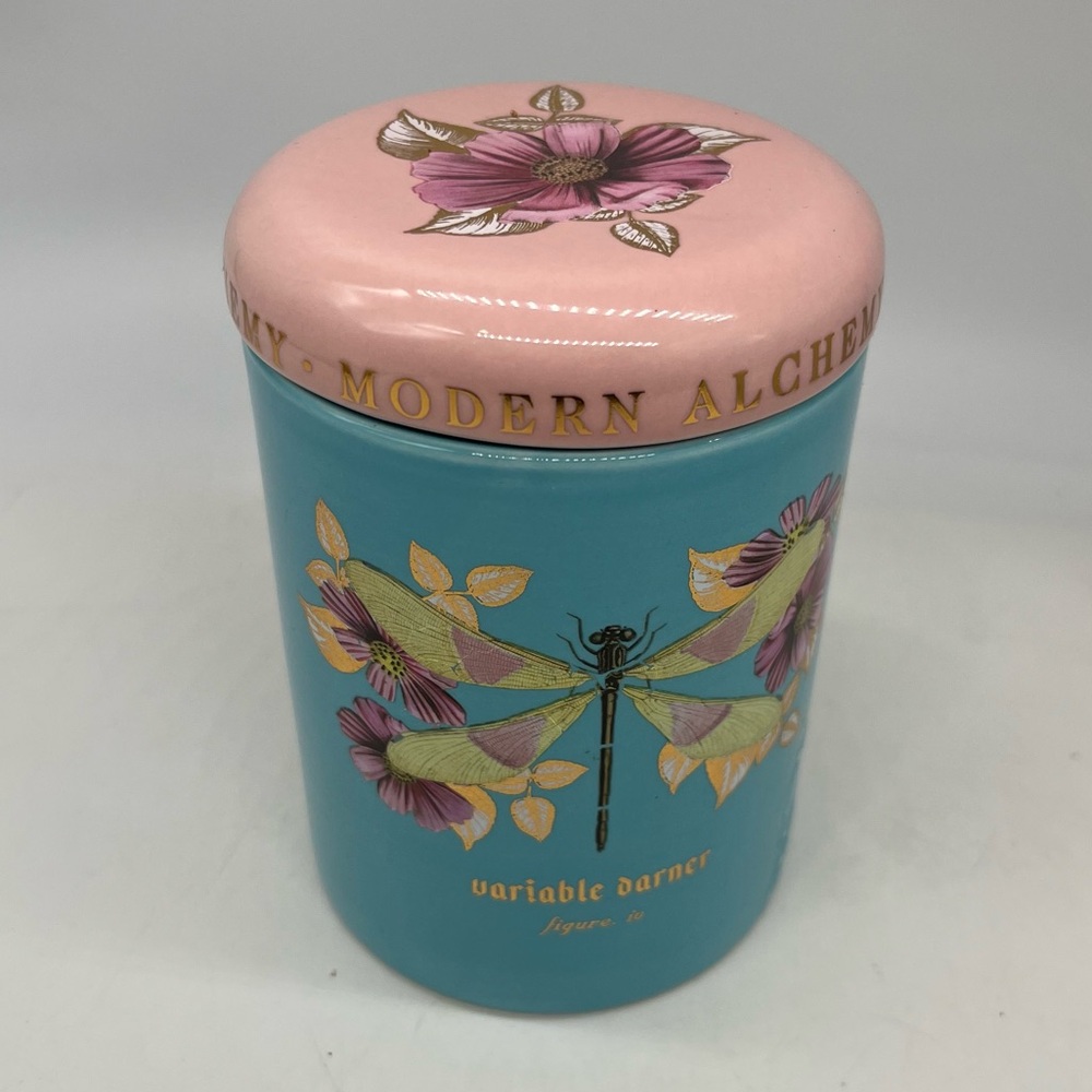 Modern Alchemy Secret Garden Bougie Parfumee Candle 15.4 Oz Single Wick W Lid